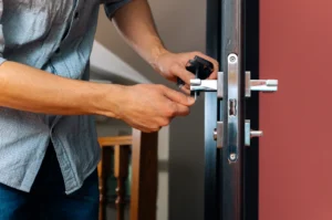 Should You Reprogram or Replace Your Car Key Fob